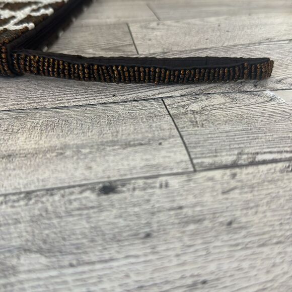 Giraffe Pattern Beaded Wristlet - Picture 7 of 9